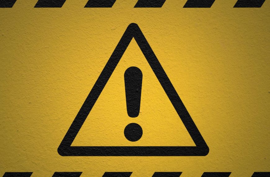 yellow warning sign with black exclamation mark, striped border—used for pagasa warnings or iligan weather alerts.